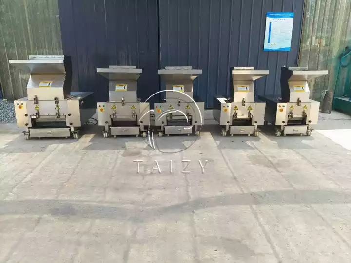 Automatic Bone Crusher Machine | Animal Bone Grinding Machine 7 Stainless Steel Bone Crushers